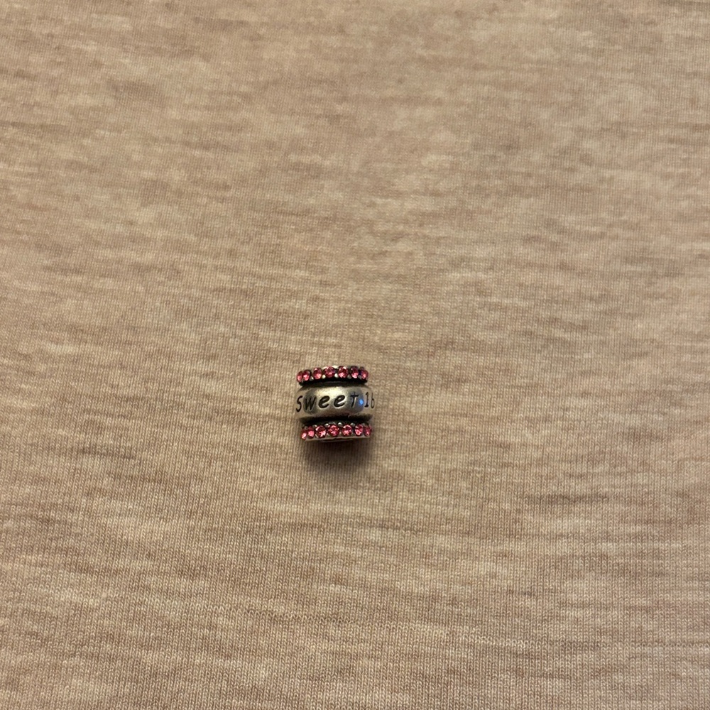 Kay Jewlers Sweet 16 Pink and Silver Charm Bead